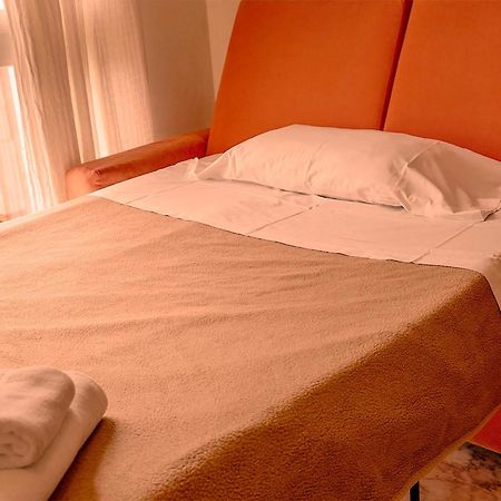 Apartamentos Vertice Bib Rambla Sevilla Kültér fotó