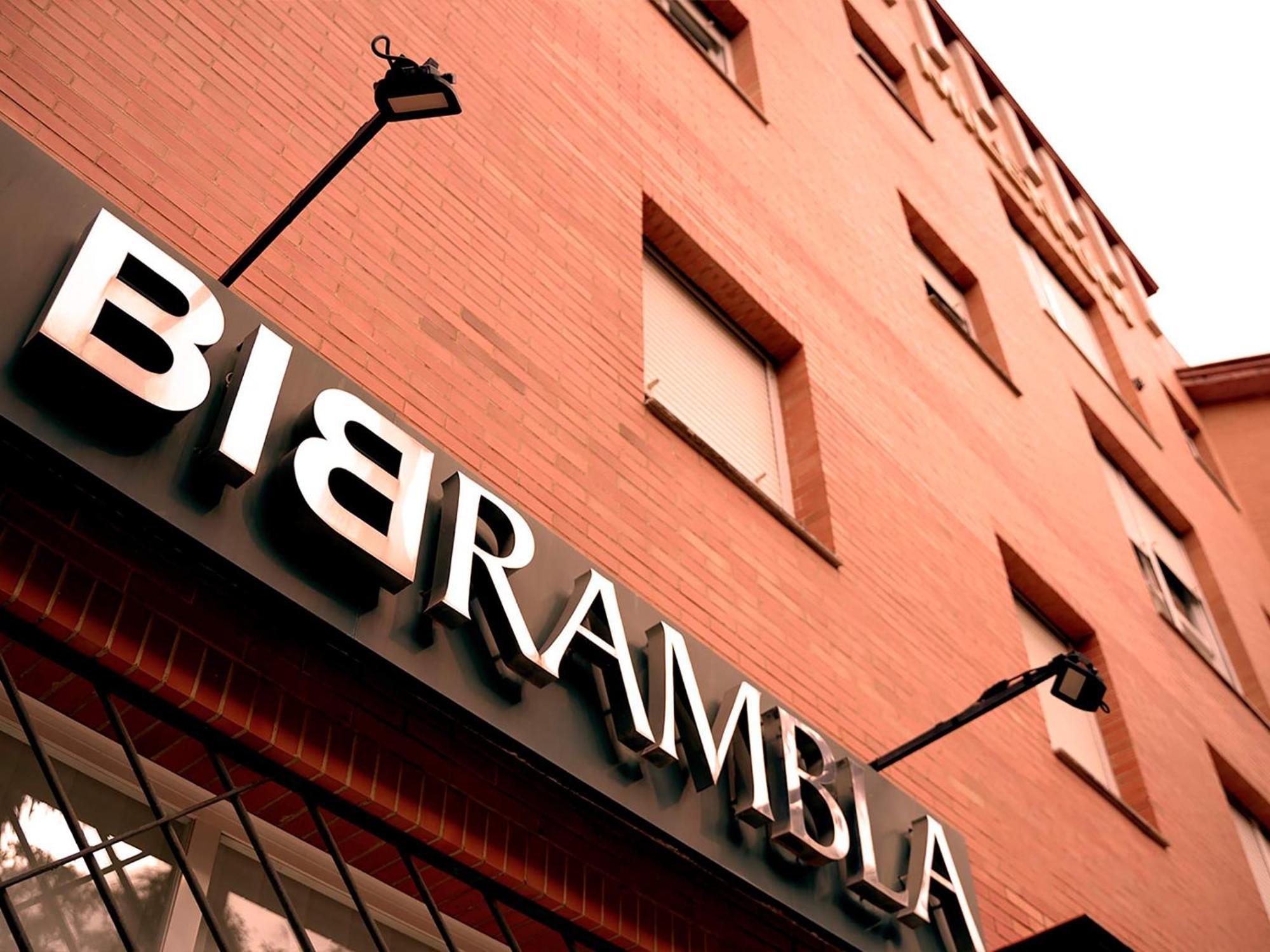 Apartamentos Vertice Bib Rambla Sevilla Kültér fotó